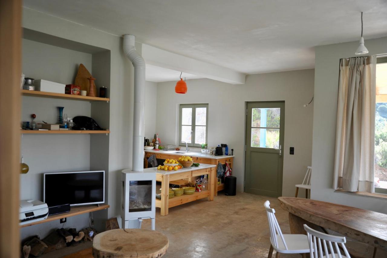 Vanua House Galatás Eksteriør bilde